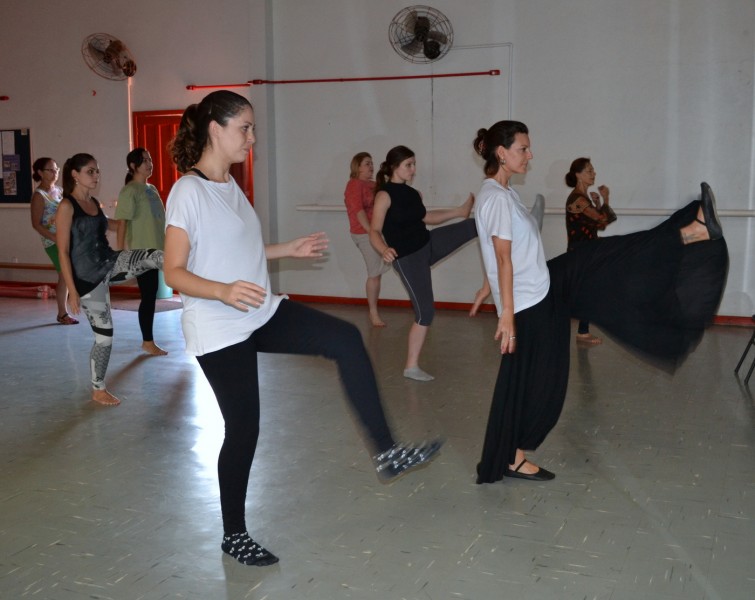 Colaboradores retornam às aulas de Tai Chi Chuan